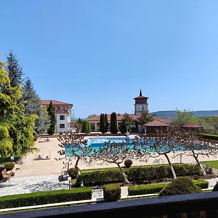 Daisy K 48 Harmony Hills Апартаменты